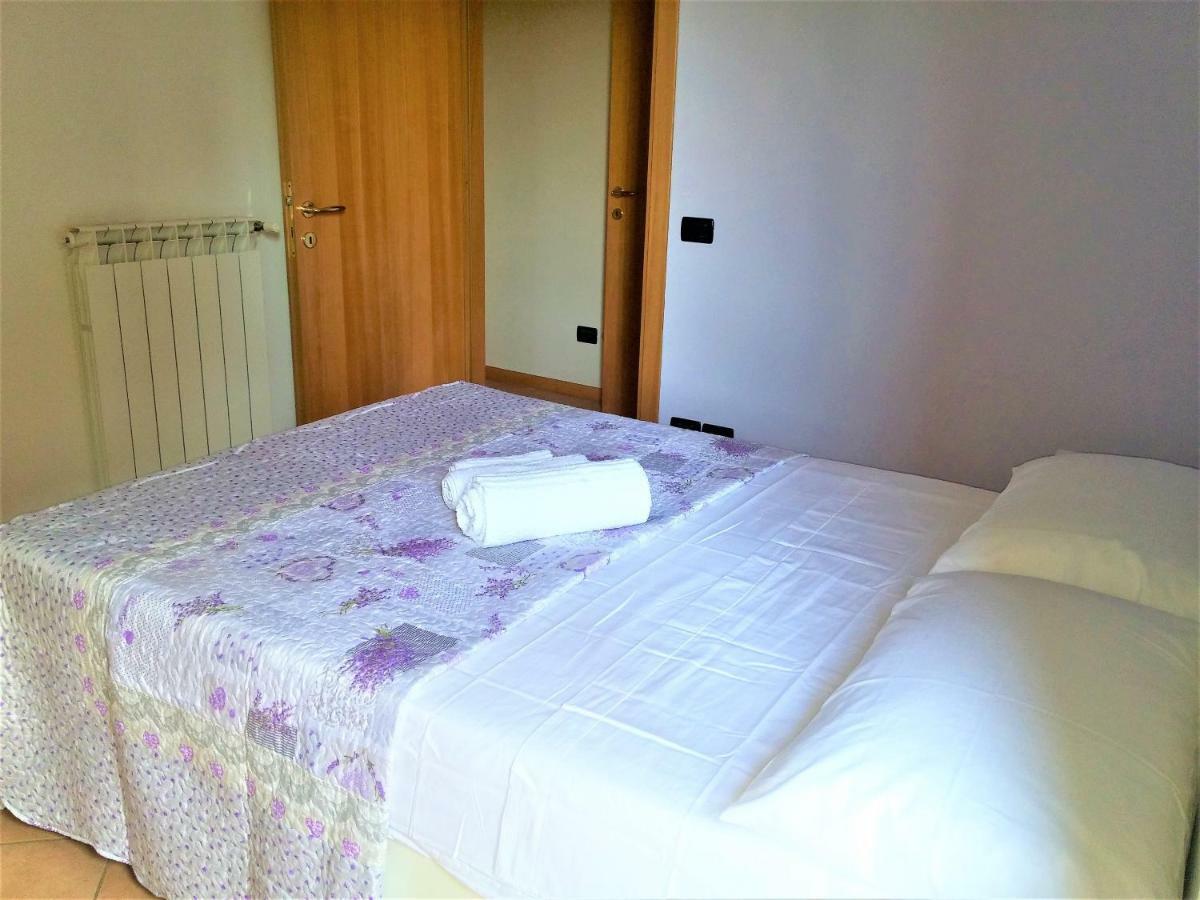 Bramasole Lake Villa Desenzano del Garda Exterior photo