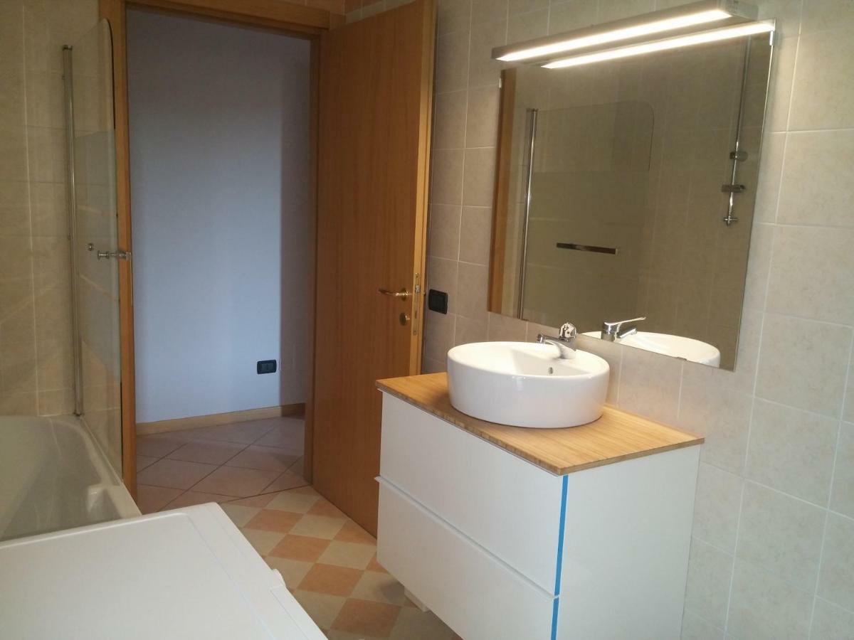 Bramasole Lake Villa Desenzano del Garda Exterior photo