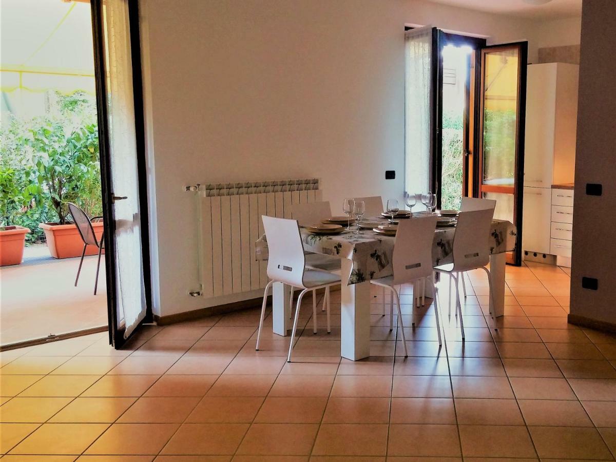 Bramasole Lake Villa Desenzano del Garda Exterior photo